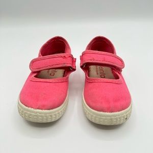 Cienta Hot Pink Mary Jane Shoes— Size 22 (toddler size 6).